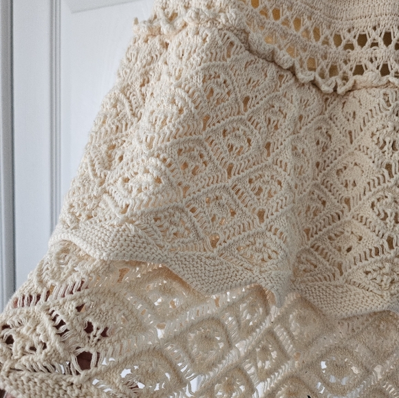 MODA Crochet Halter Dress - Picture 4 of 7